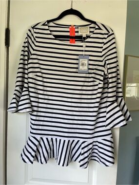 Sail to Sable Navy & White Stripe Ruffle-Hem Top Size L NWT